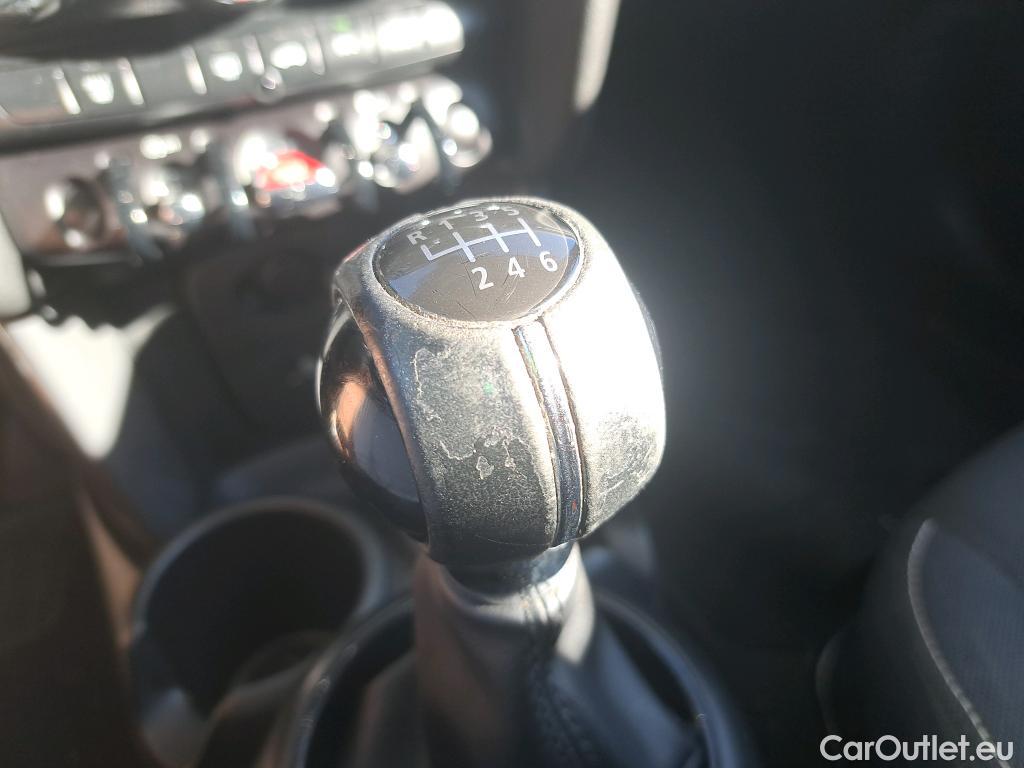  Mini  Cooper MINI MINI / 2014 / 5P / berlina con portón ONE 5 PUERTAS (CX) #20