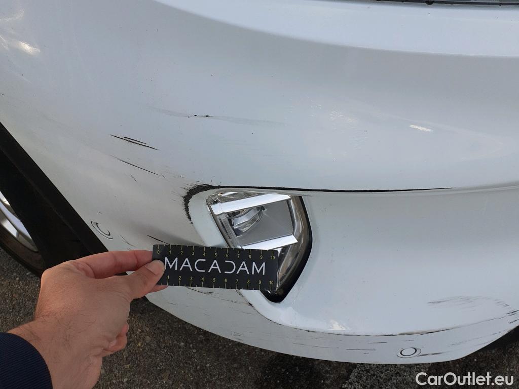  Ford  Kuga FORD  / 2019 / 5P / todoterreno Titanium 2.5 Duratec FHEV 140kW Auto #32