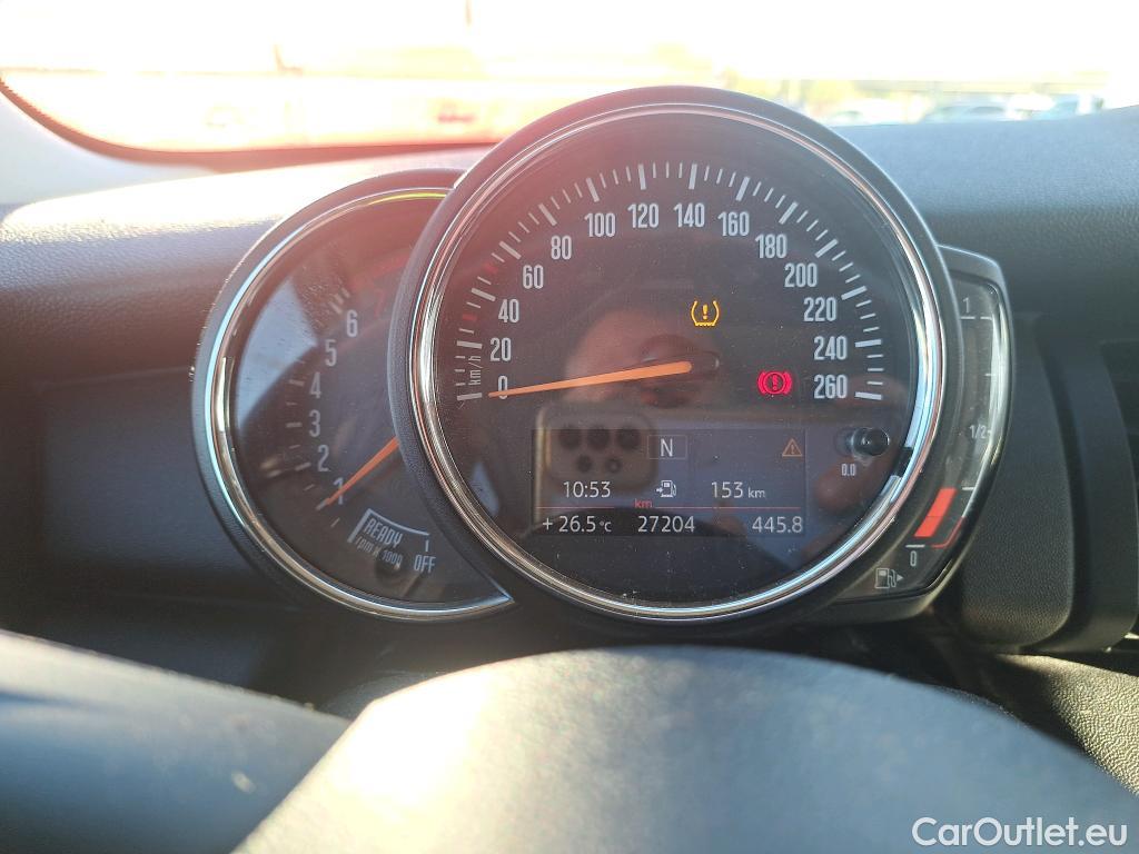  Mini  Cooper MINI MINI / 2014 / 5P / berlina con portón ONE 5 PUERTAS (CX) #26