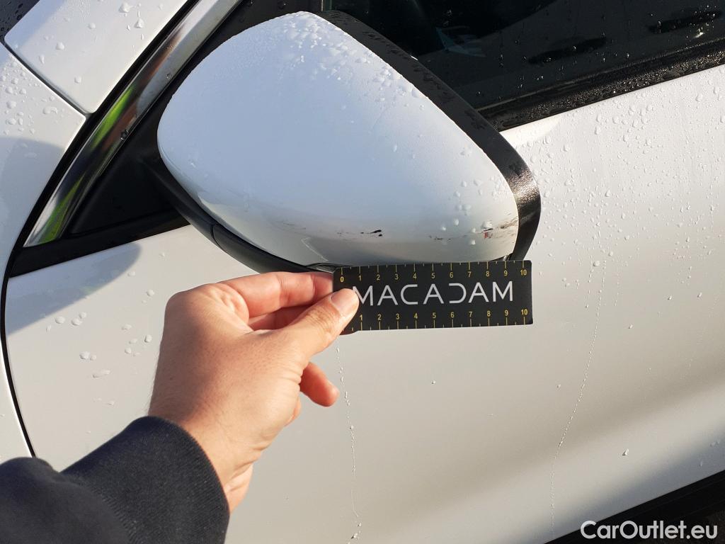  Ford  Kuga FORD  / 2019 / 5P / todoterreno Titanium 2.5 Duratec FHEV 140kW Auto #39