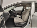  Hyundai   Ioniq Hyundai 1.6 Plug-in Hybride Executive 5d #3
