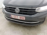  Volkswagen  Tiguan Volkswagen  2.0 TDI 110kW DSG Life Business 5d #33