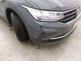  Volkswagen  Tiguan Volkswagen  2.0 TDI 110kW DSG Life Business 5d #87