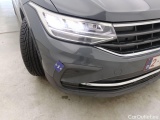  Volkswagen  Tiguan Volkswagen  2.0 TDI 110kW DSG Life Business 5d #92