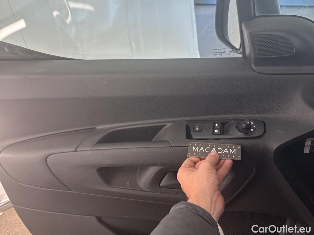 Citroen  Berlingo  Fourgon Worker M 1000 1.2 PureTech 130CV BVA8 E6d #12
