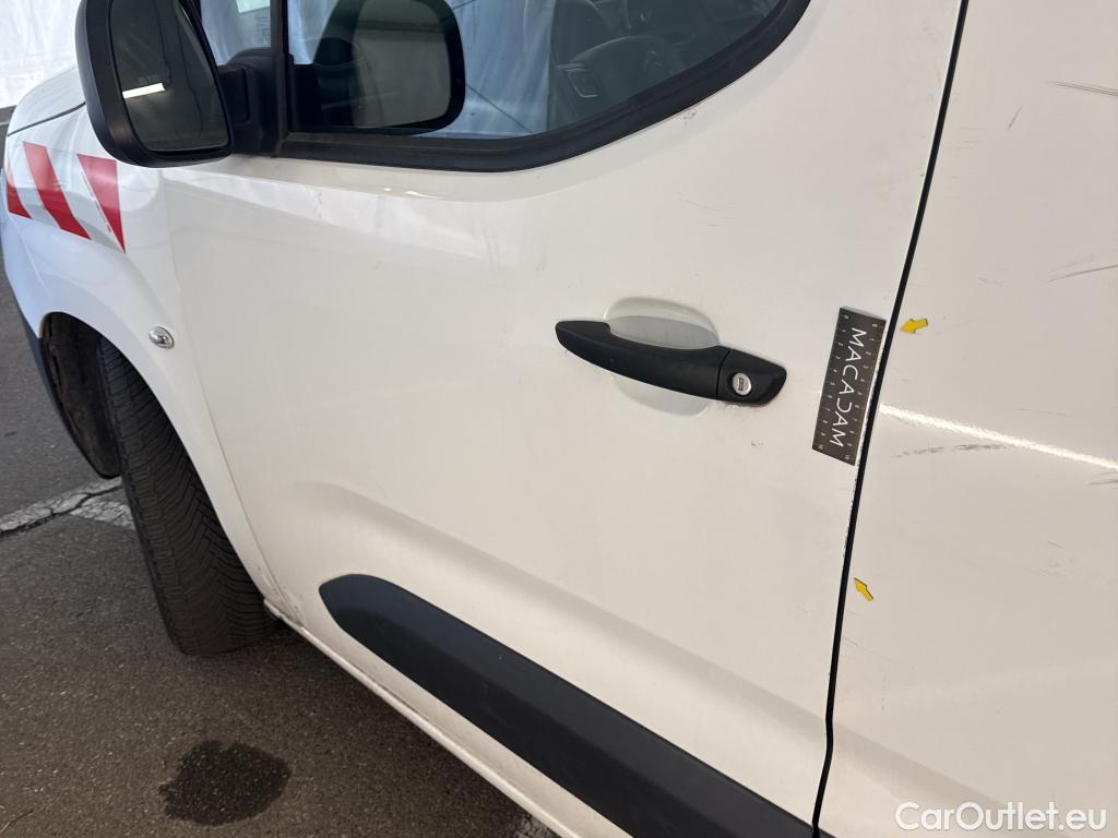  Citroen  Berlingo  Fourgon Worker M 1000 1.2 PureTech 130CV BVA8 E6d #34