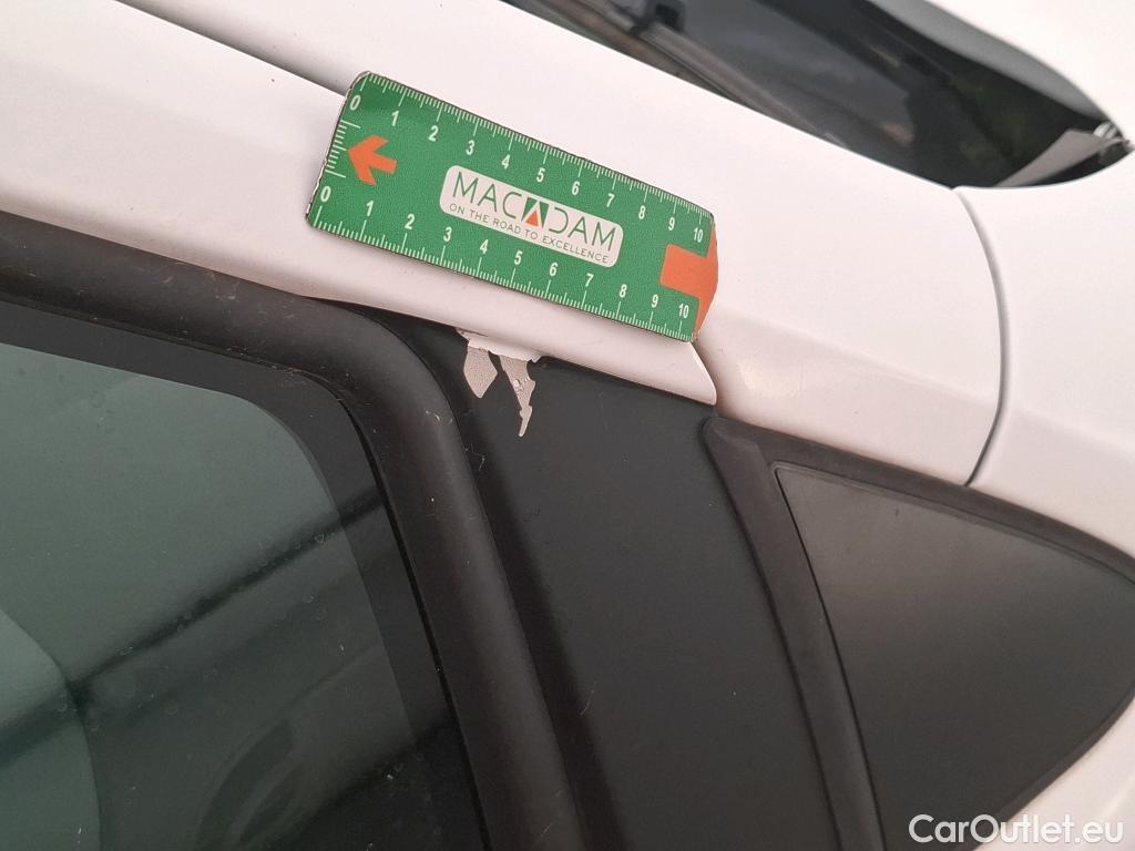  Citroen  Berlingo  Fourgon Club L1 (Court) 1.6 BlueHDi 100CV BVM5 E6 #28