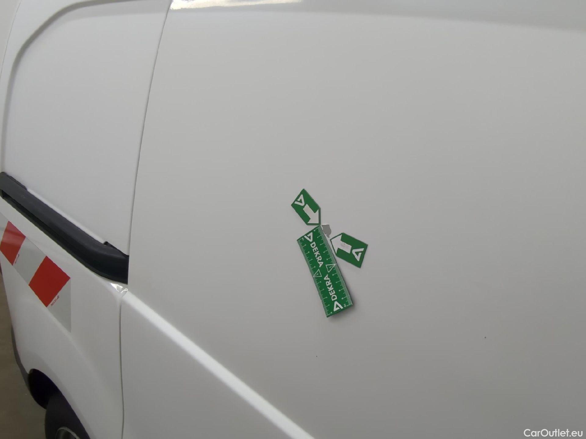  Citroen  Berlingo  Fourgon Club L1 (Court) 1.6 BlueHDi 100CV BVM5 E6 #11