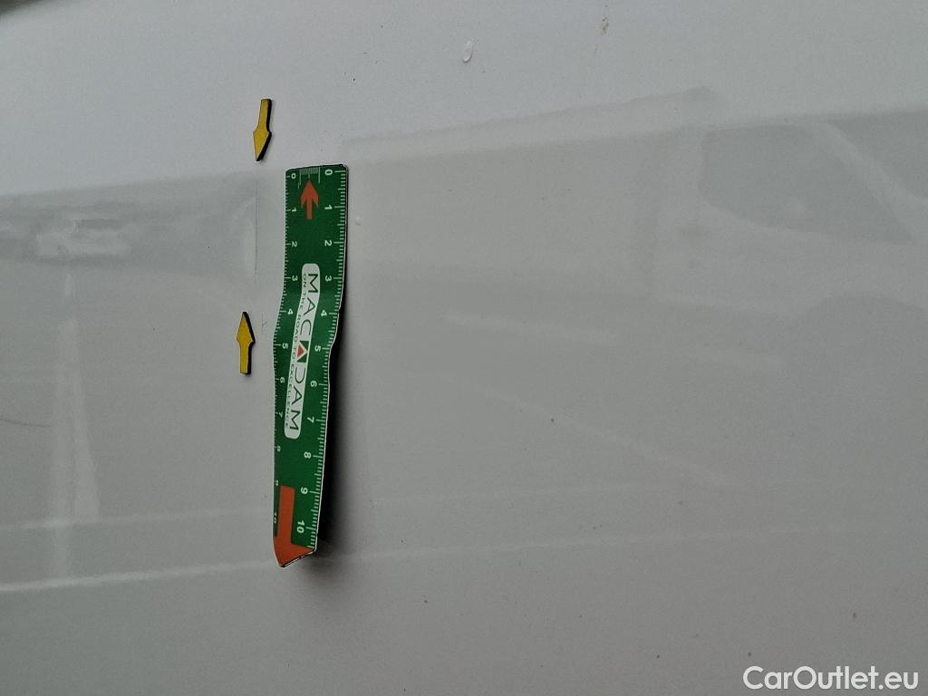  Volkswagen  Crafter  Fourgon Fourgon 30 mittlerer Radstand mit Hochdach FWD 2.0 #31