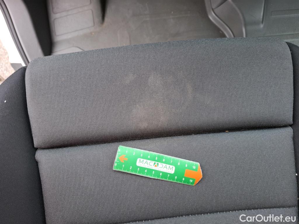  Volkswagen  Crafter  Fourgon Fourgon 30 mittlerer Radstand mit Hochdach FWD 2.0 #26
