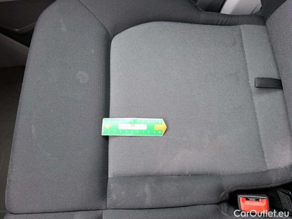  Volkswagen  Crafter  Fourgon Fourgon 30 mittlerer Radstand mit Hochdach FWD 2.0 #28