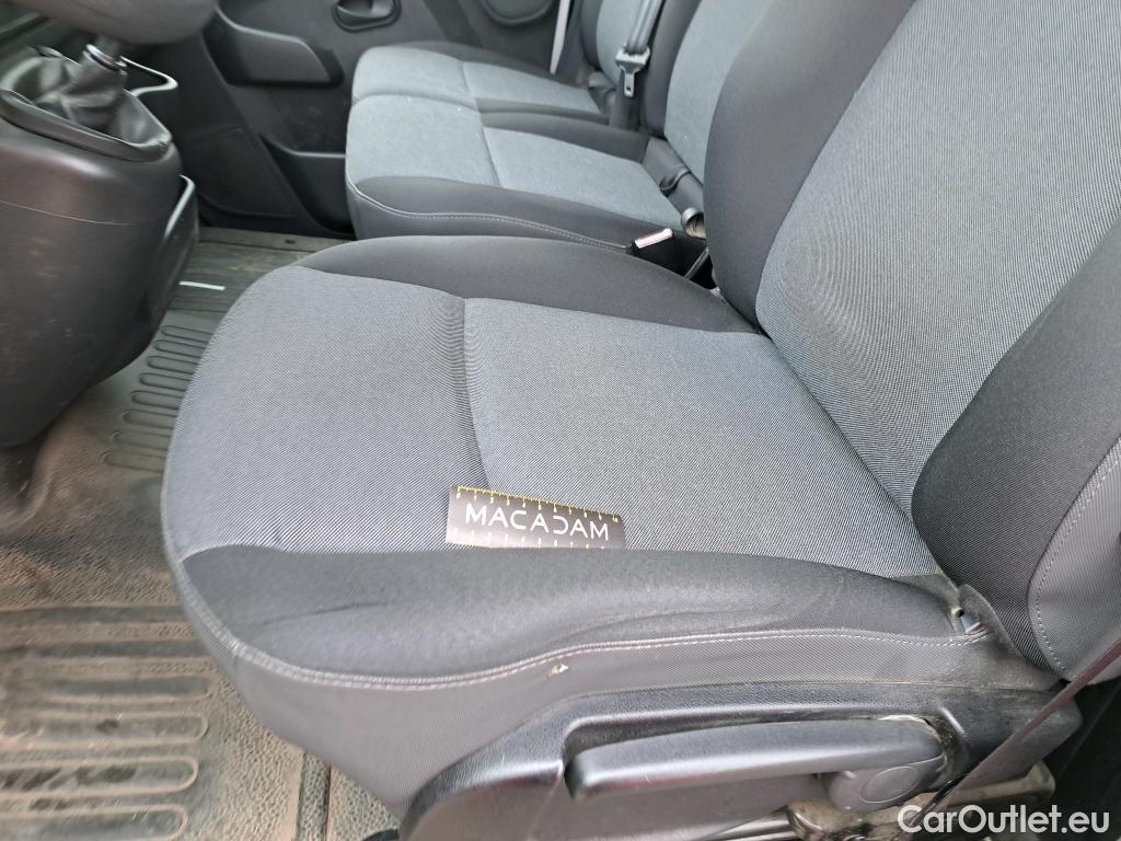  Renault  Master  III Fourgon L2H2 3 5 Grand Confort #22