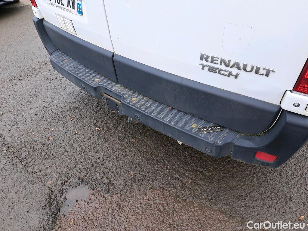  Renault  Master  III Fourgon L2H2 3 5 Grand Confort #32