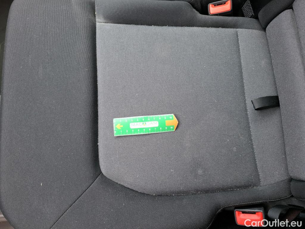  Volkswagen  Crafter  Fourgon Fourgon 30 mittlerer Radstand mit Hochdach FWD 2.0 #27