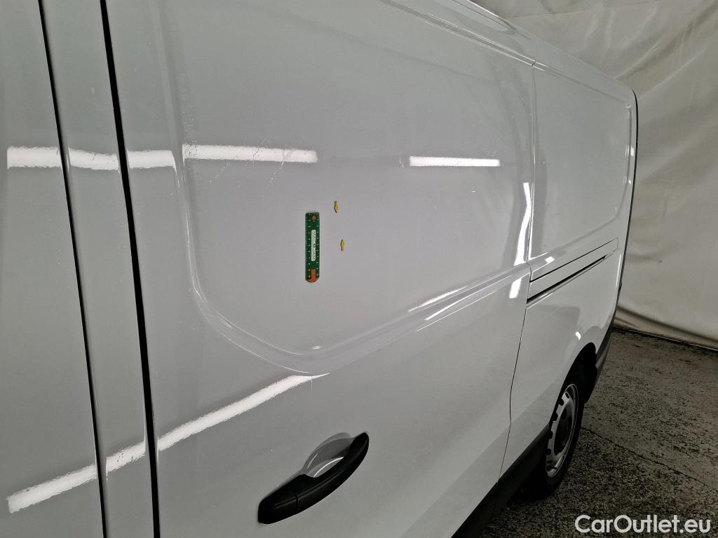  Renault  Trafic  Fourgon L2H1 3T Grand Confort 2.0 dCi 130CV BVM6 E6d #18