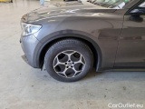  Alfa Romeo   STELVIO ALFA ROMEO / 2017 / 5P / SUV 2.2 TURBO DIESEL 160CV BUSINESS AT8 RWD #64