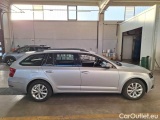  Skoda  Octavia SKODA  / 2016 / 5P / STATION WAGON 1.6 TDI EXECUTIVE #7