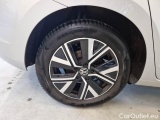  Volkswagen  Touran VOLKSWAGEN  / 2015 / 5P / MONOVOLUME 2.0 TDI SCR EXECUTIVE DSG #18