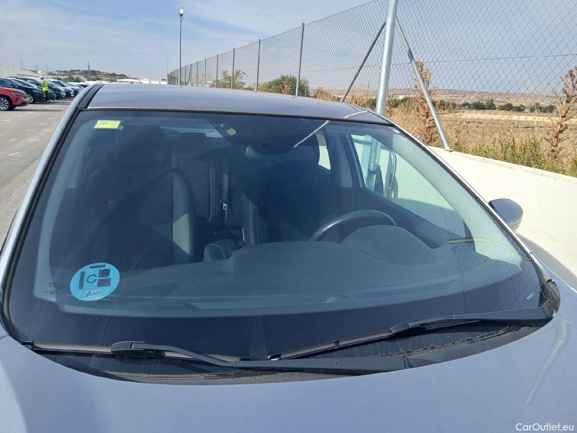  Nissan  Qashqai NISSAN  / 2017 / 5P / todoterreno DIG-T 103 kW (140 CV) E6D ACENTA #9