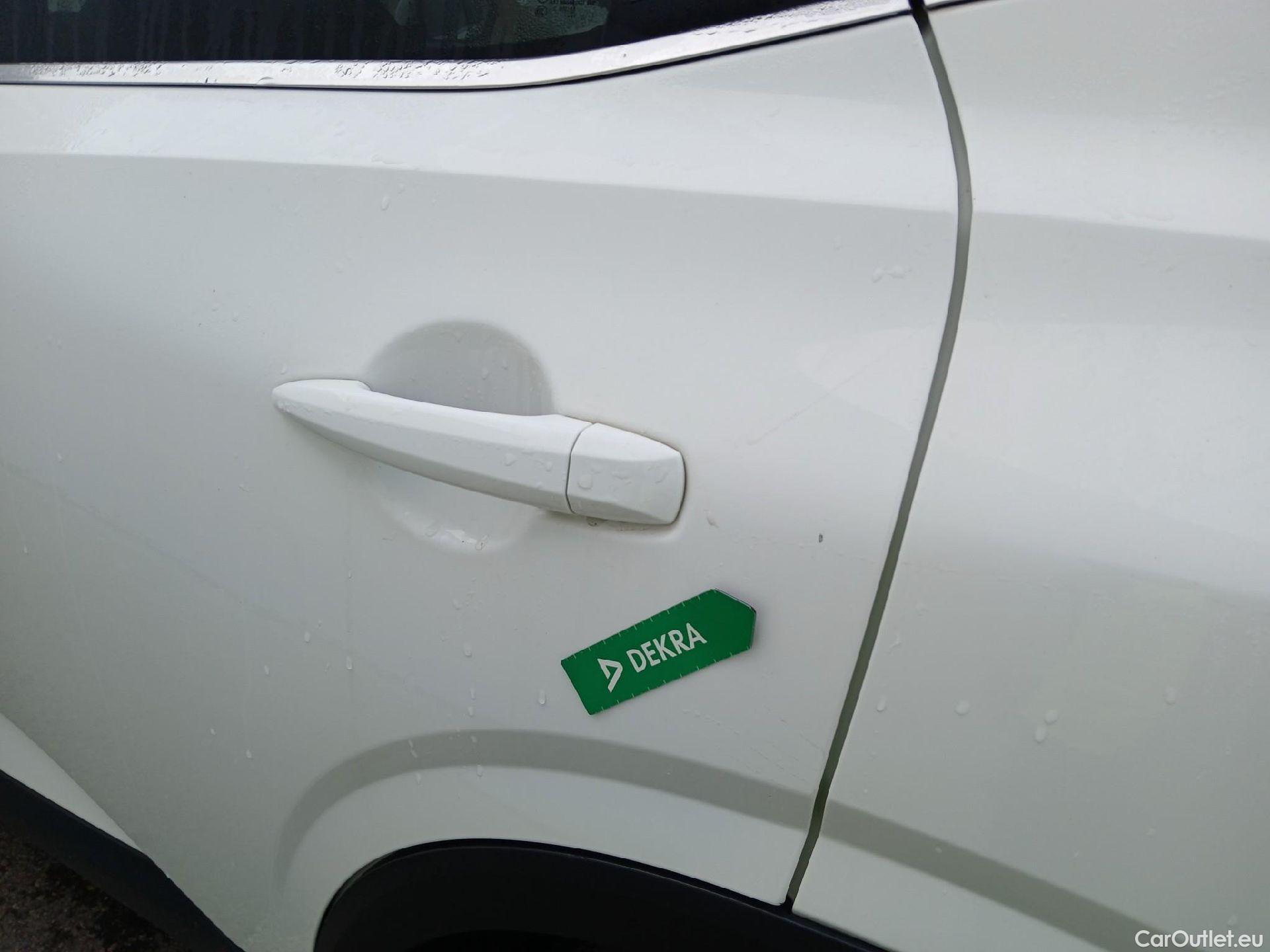  Nissan  Qashqai NISSAN  / 2021 / 5P / todoterreno DIG-T 103kW (140CV) mHEV 4x2 Acenta #19
