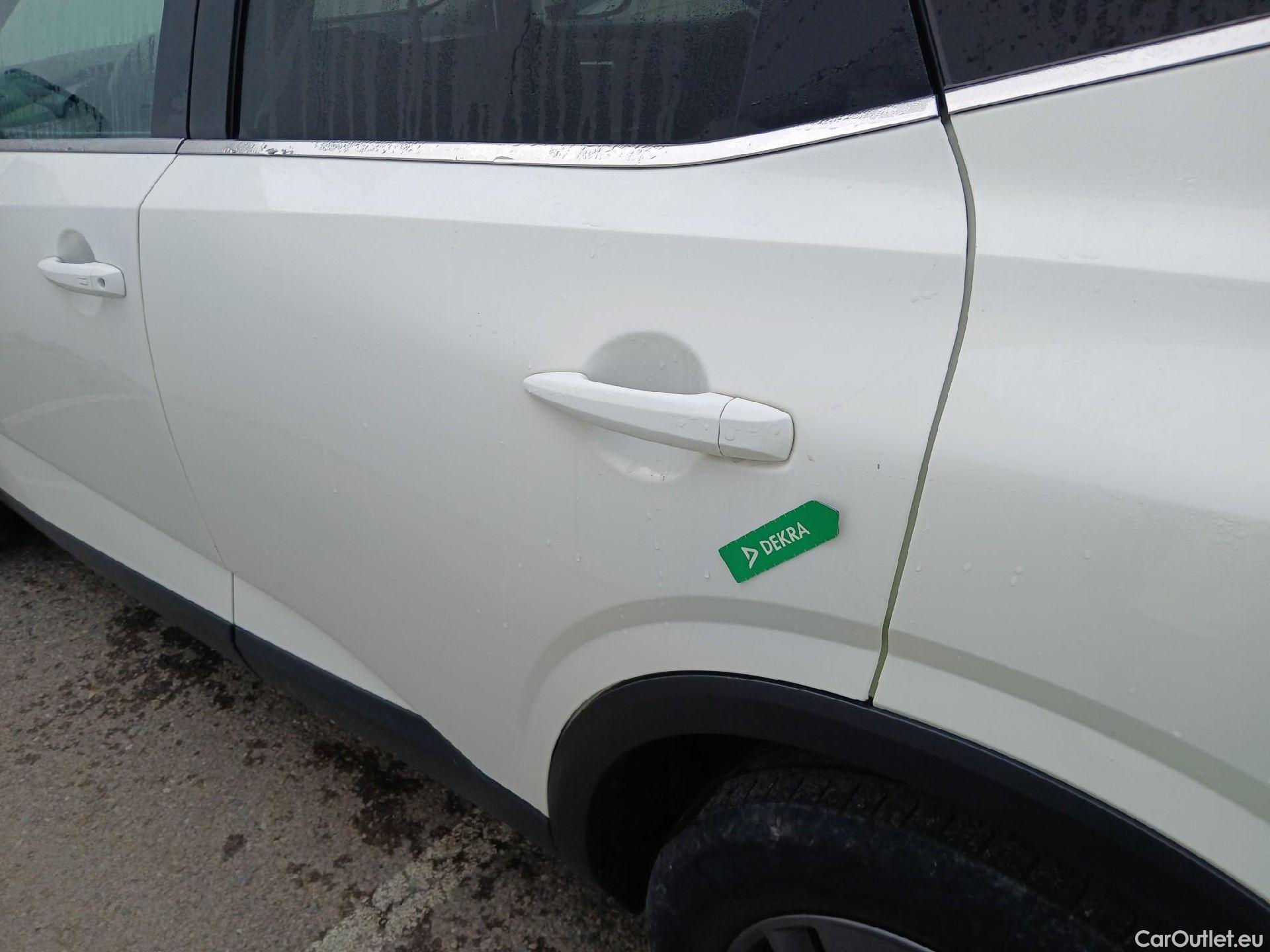  Nissan  Qashqai NISSAN  / 2021 / 5P / todoterreno DIG-T 103kW (140CV) mHEV 4x2 Acenta #18