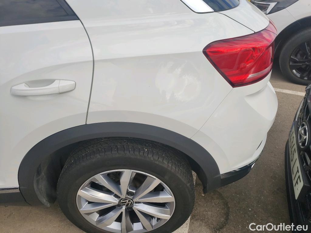  Volkswagen  T-ROC VOLKSWAGEN  / 2017 / 5P / todoterreno Advance Style 1.5 TSI 110kW DSG #7