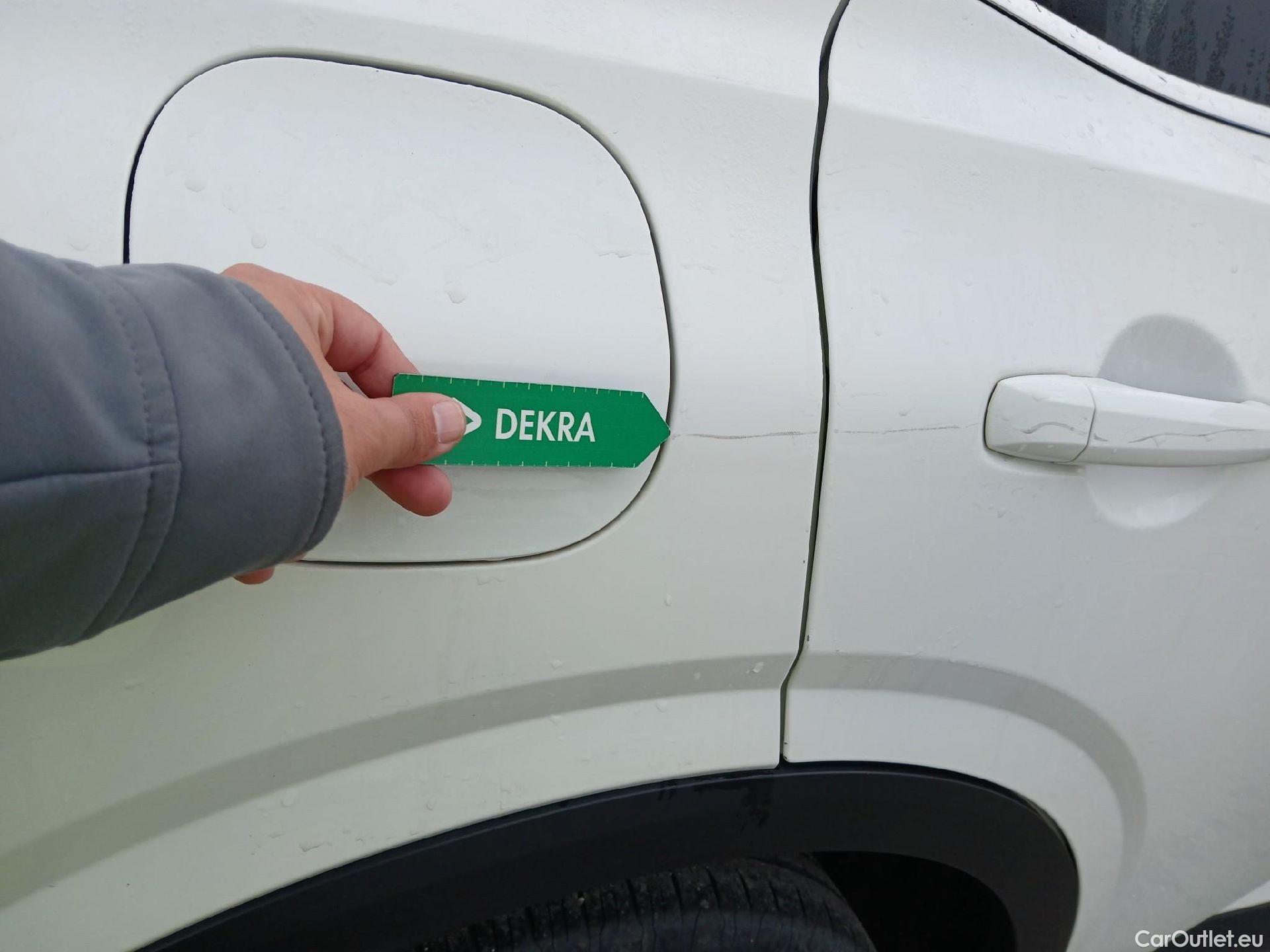  Nissan  Qashqai NISSAN  / 2021 / 5P / todoterreno DIG-T 103kW (140CV) mHEV 4x2 Acenta #24