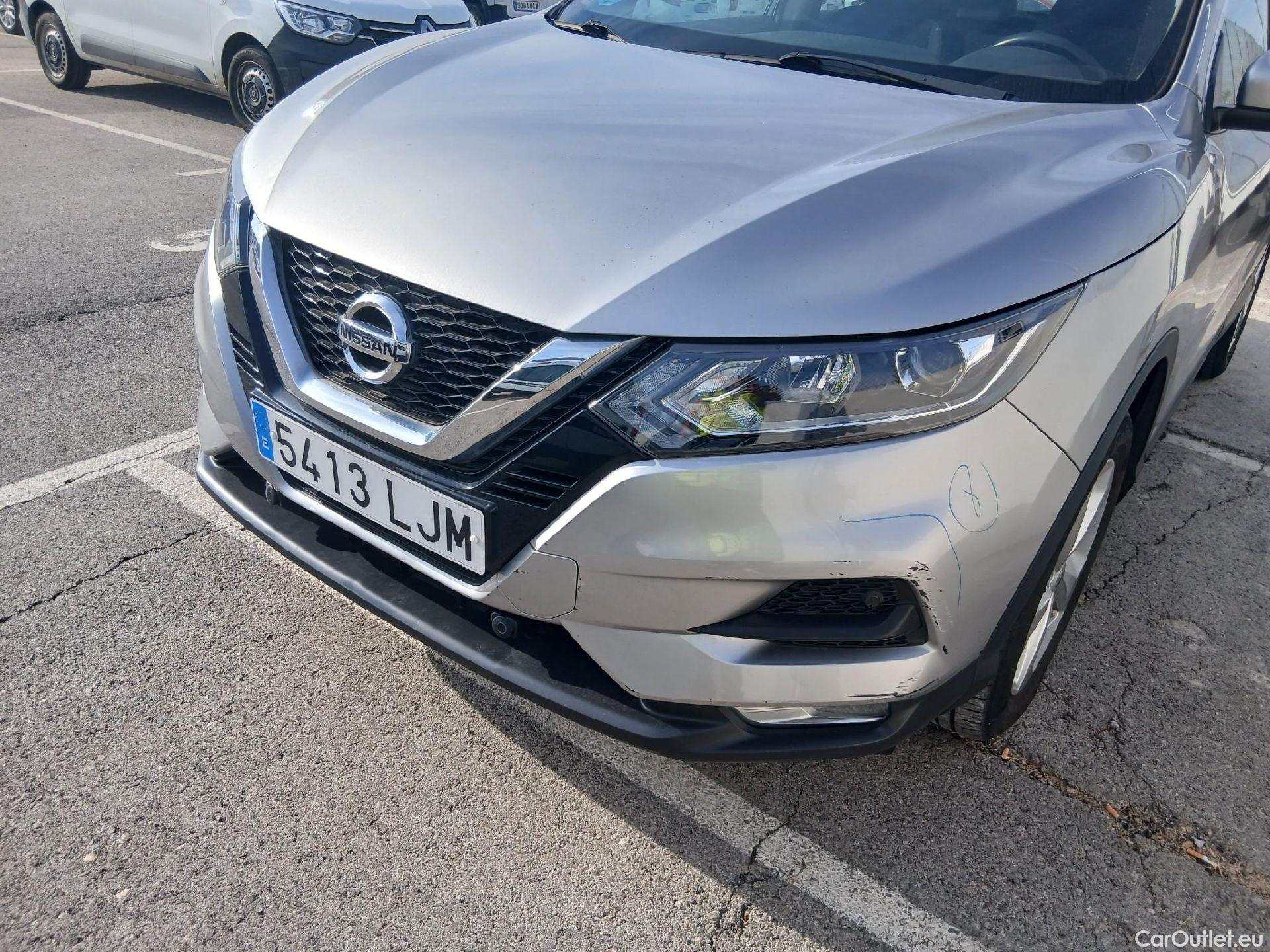  Nissan  Qashqai NISSAN  / 2017 / 5P / todoterreno DIG-T 103 kW (140 CV) E6D ACENTA #3