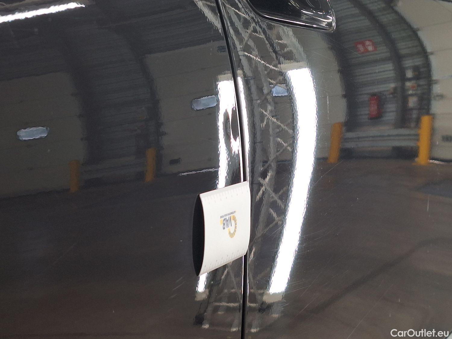  Volkswagen  ID.4 VW,  '20 BEV, Volkswagen  77kWh Pro Life 5d #4
