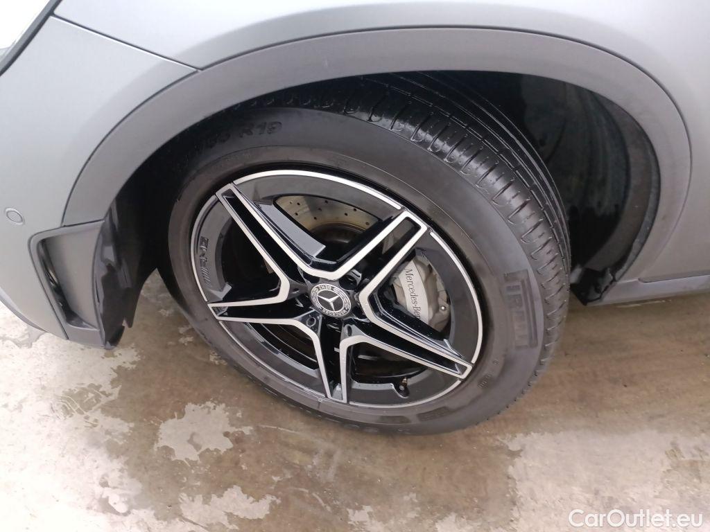 Mercedes  G-Klasee Mercedes-Benz GLC Coupé GLC 300 de 4MATIC 5d #28
