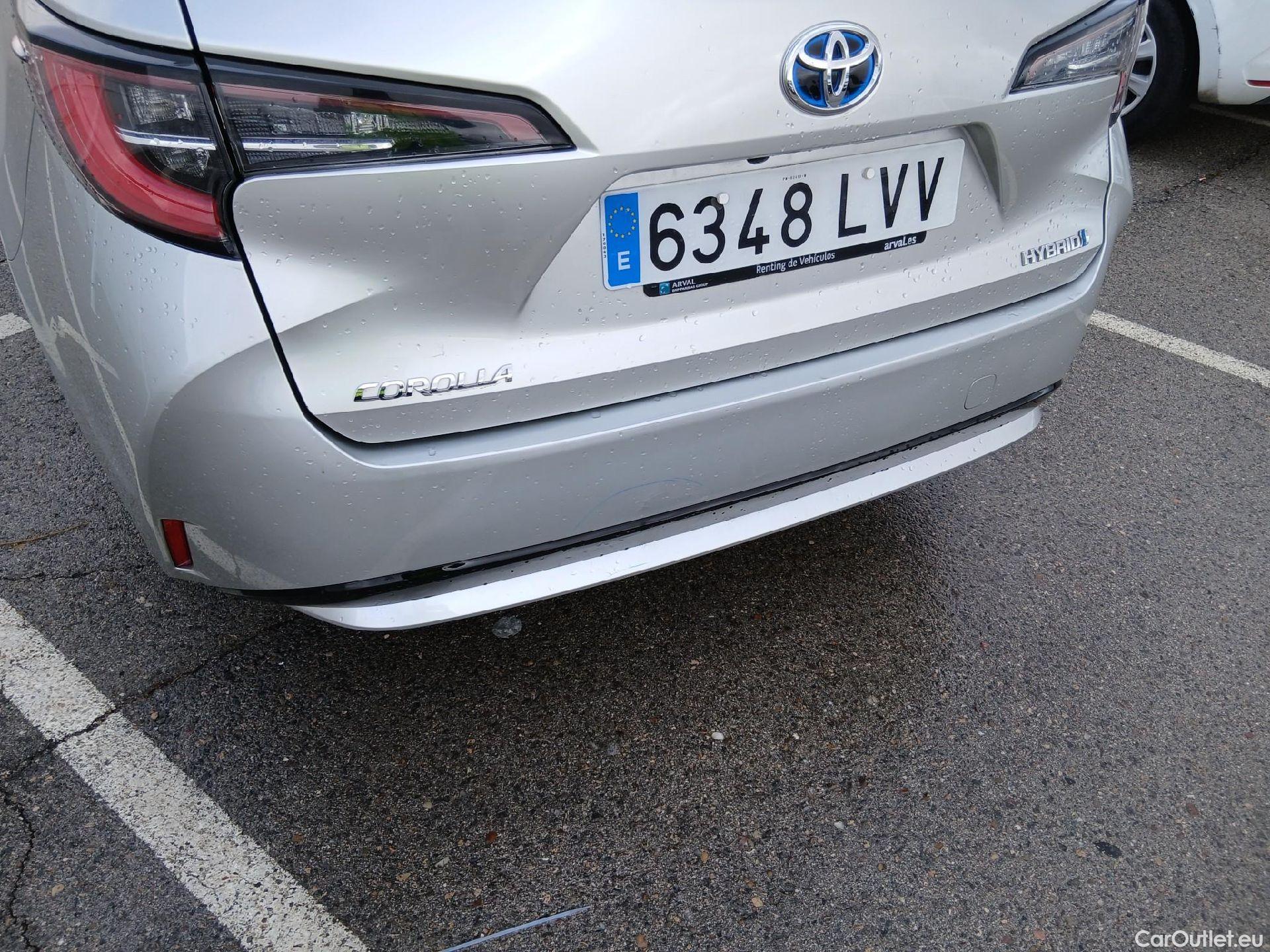  Toyota  Corolla TOYOTA  / 2019 / 5P / familiar 1.8 125H ACTIVE TECH E-CVT TOU SPORT #18