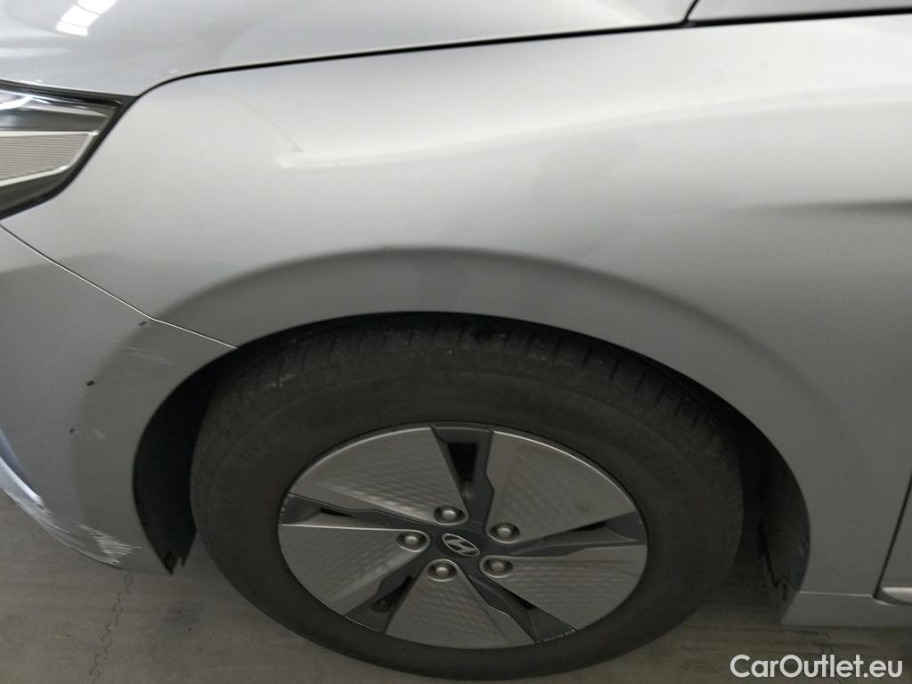  Hyundai   Ioniq HYUNDAI / 2019 / 5P / berlina con portón 1.6 GDI HEV Klass DCT #21