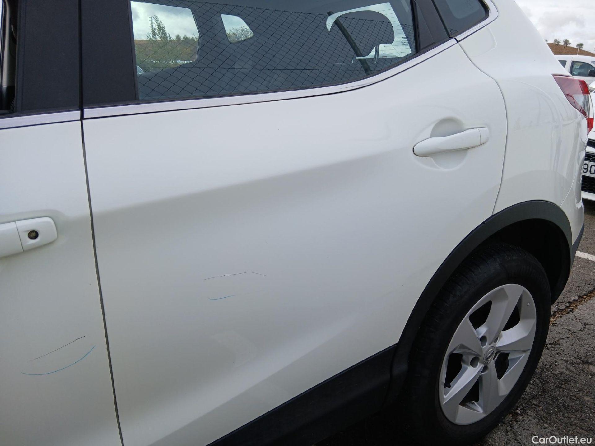  Nissan  Qashqai NISSAN  / 2017 / 5P / todoterreno DIG-T 103 kW (140 CV) E6D ACENTA #21