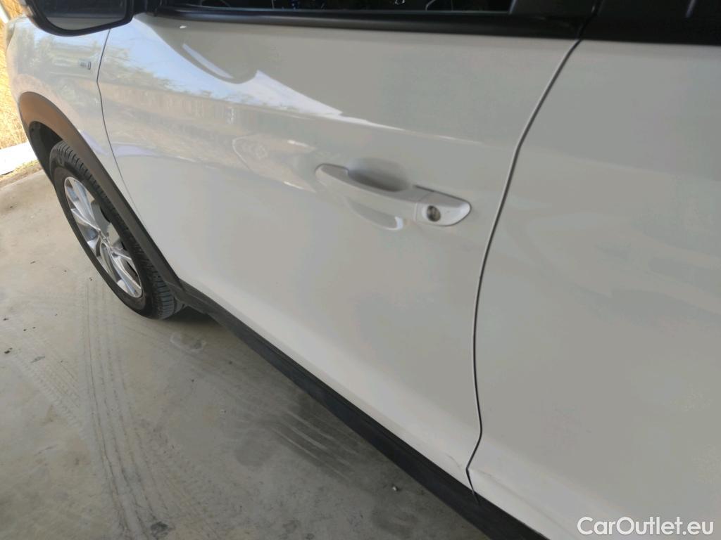  Hyundai  Tucson HYUNDAI  / 2018 / 5P / todoterreno 1.6 CRDI 85kW (116CV) 48V SLE 4X2(SP)(SL) #6
