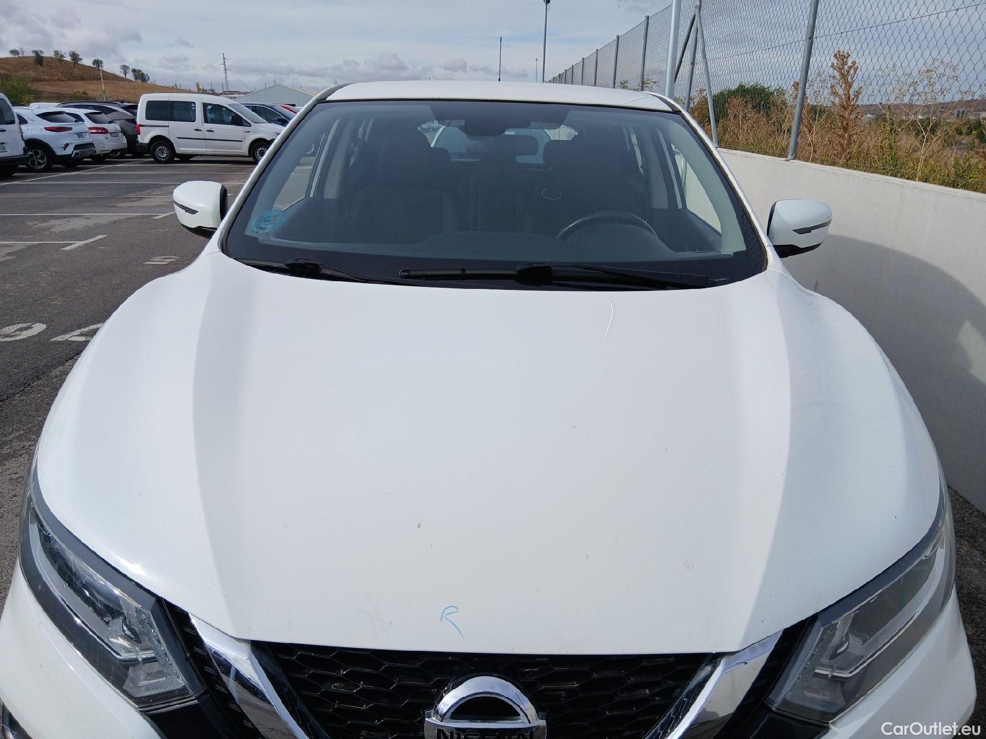  Nissan  Qashqai NISSAN  / 2017 / 5P / todoterreno DIG-T 103 kW (140 CV) E6D ACENTA #3