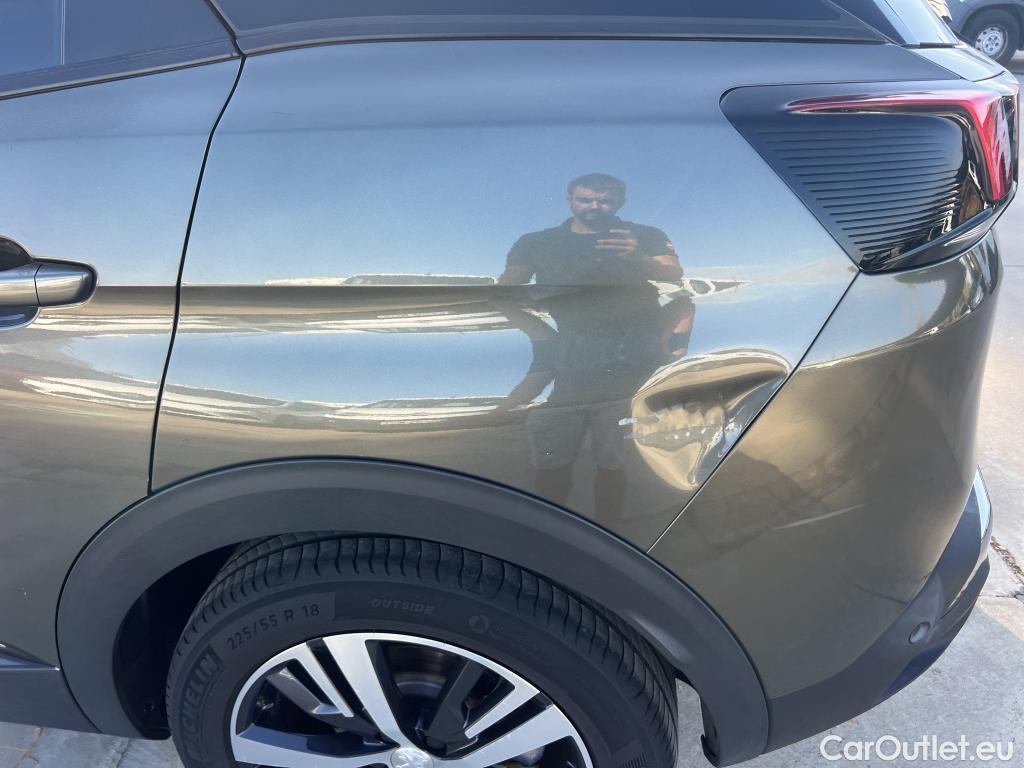  Peugeot  3008 PEUGEOT  / 2016 / 5P / todoterreno 1.5 BlueHDi 96kW (130CV) S&S Allure EAT8 #1