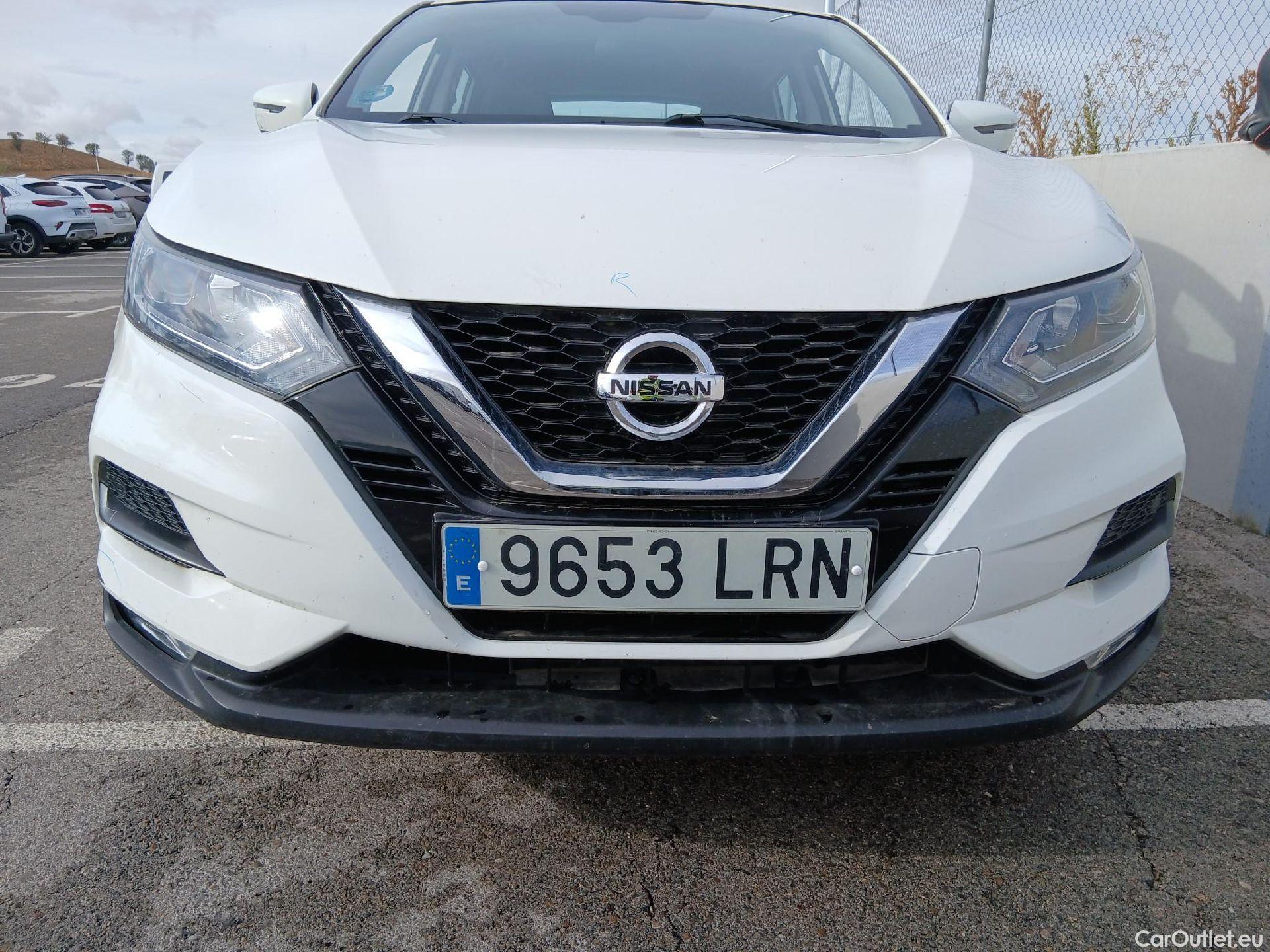  Nissan  Qashqai NISSAN  / 2017 / 5P / todoterreno DIG-T 103 kW (140 CV) E6D ACENTA #4