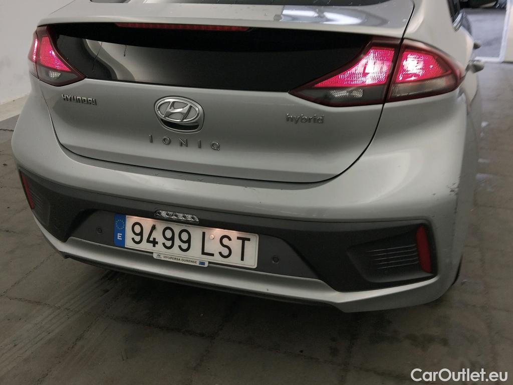  Hyundai   Ioniq HYUNDAI / 2019 / 5P / berlina con portón 1.6 GDI HEV Klass DCT #9