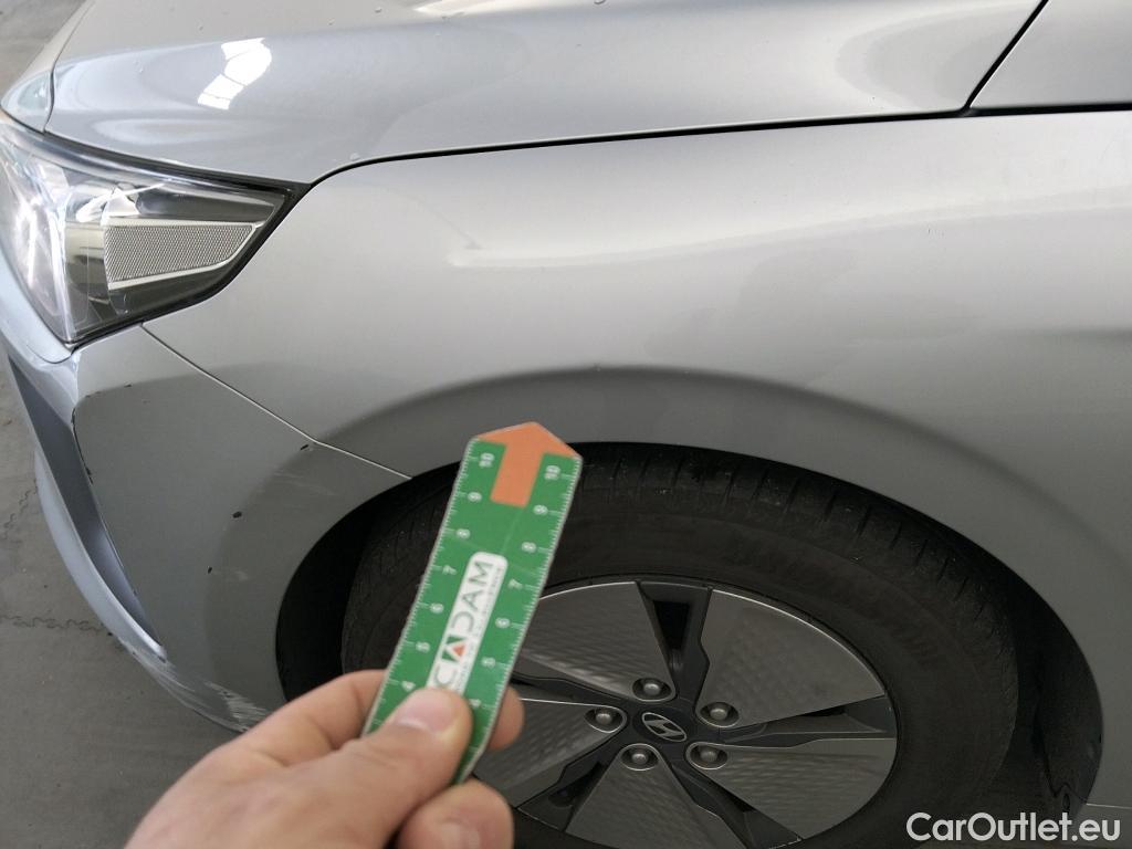  Hyundai   Ioniq HYUNDAI / 2019 / 5P / berlina con portón 1.6 GDI HEV Klass DCT #22