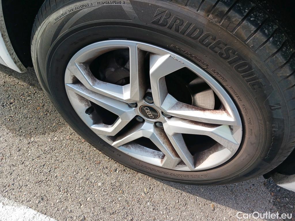  Audi  Q5 AUDI  / 2020 / 5P / todoterreno Advanced 35 TDI 120kW S tronic (AC2) #11