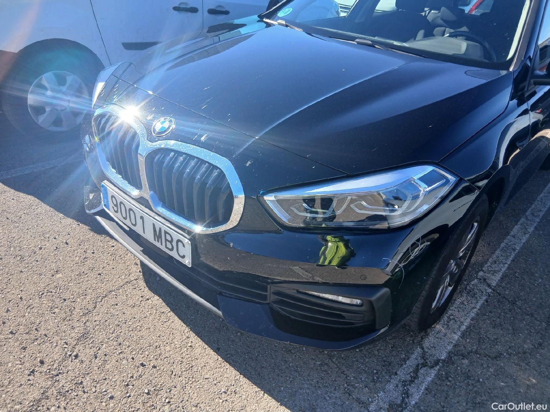  Bmw  Serie 1 BMW  / 2019 / 5P / berlina con portón 116d #2