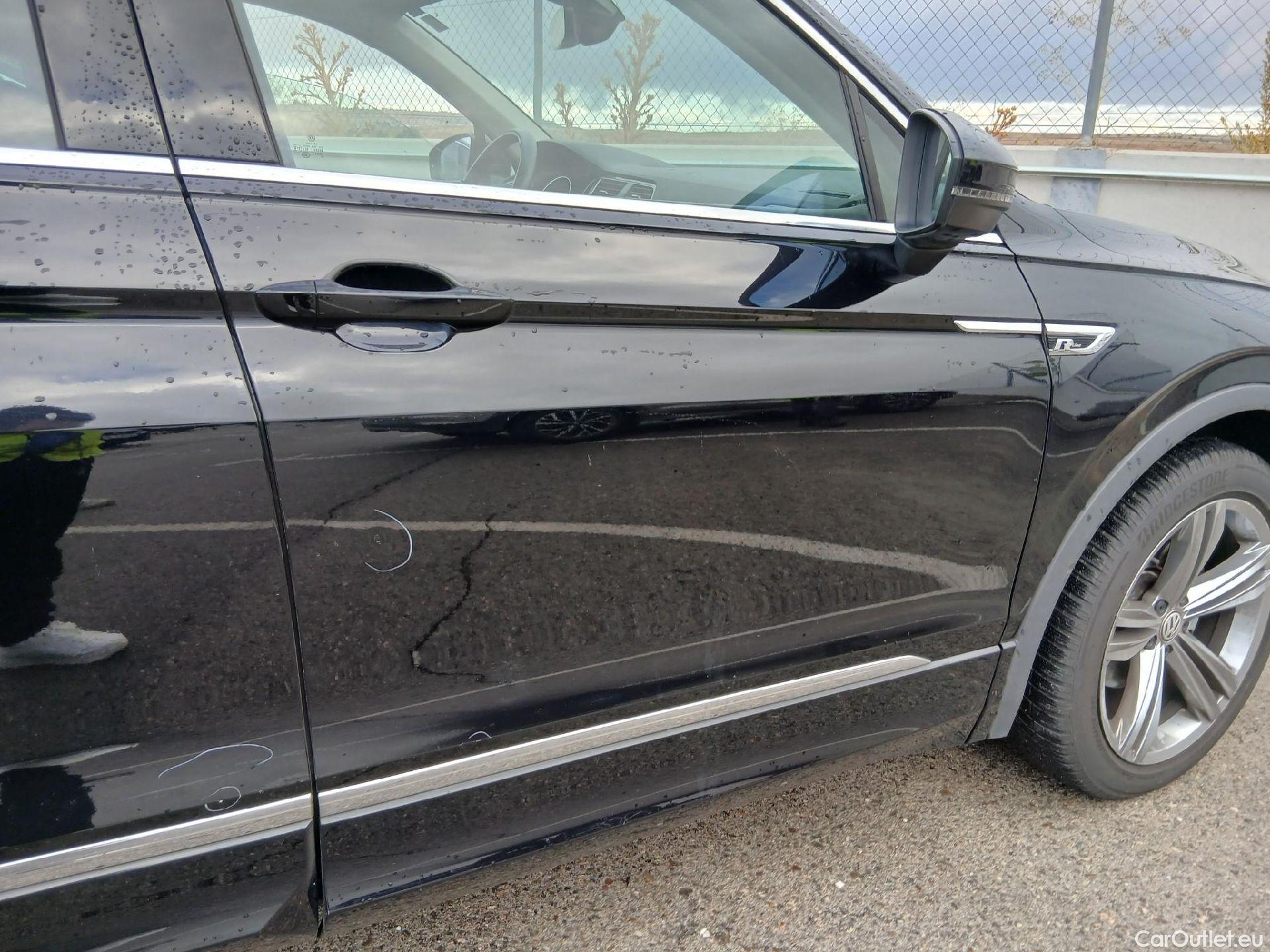  Volkswagen  Tiguan VOLKSWAGEN  / 2016 / 5P / todoterreno Advance 2.0 TDI 110kW (150CV) DSG #28
