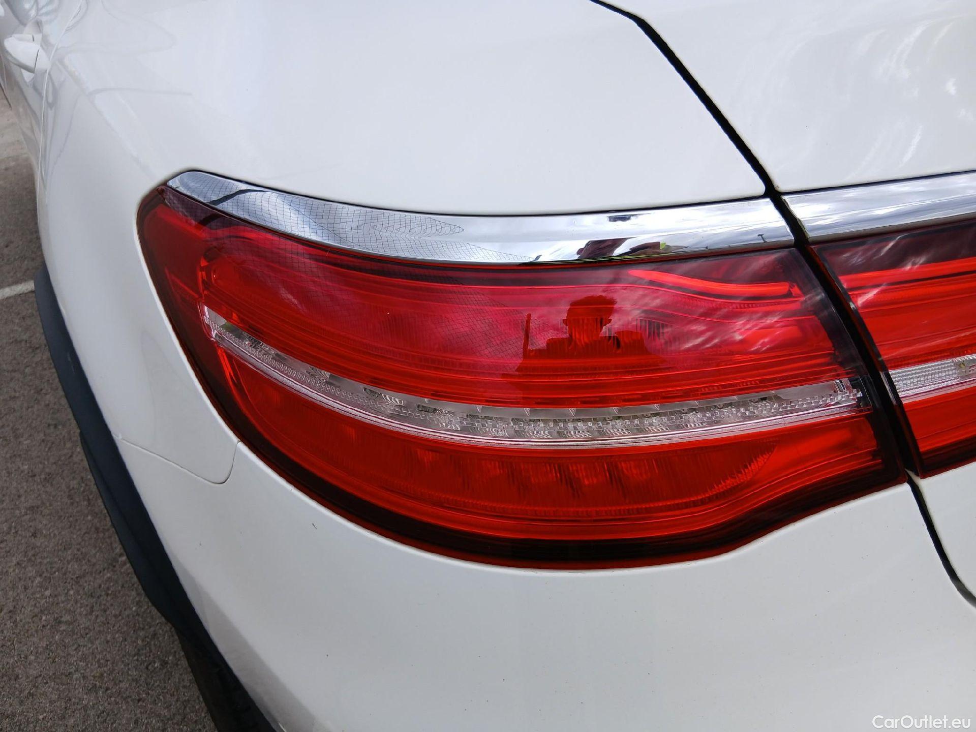  Mercedes  G-Klasee MERCEDES-BENZ GLC Coupé / 2016 / 5P / coupé GLC 220 d 4MATIC #23
