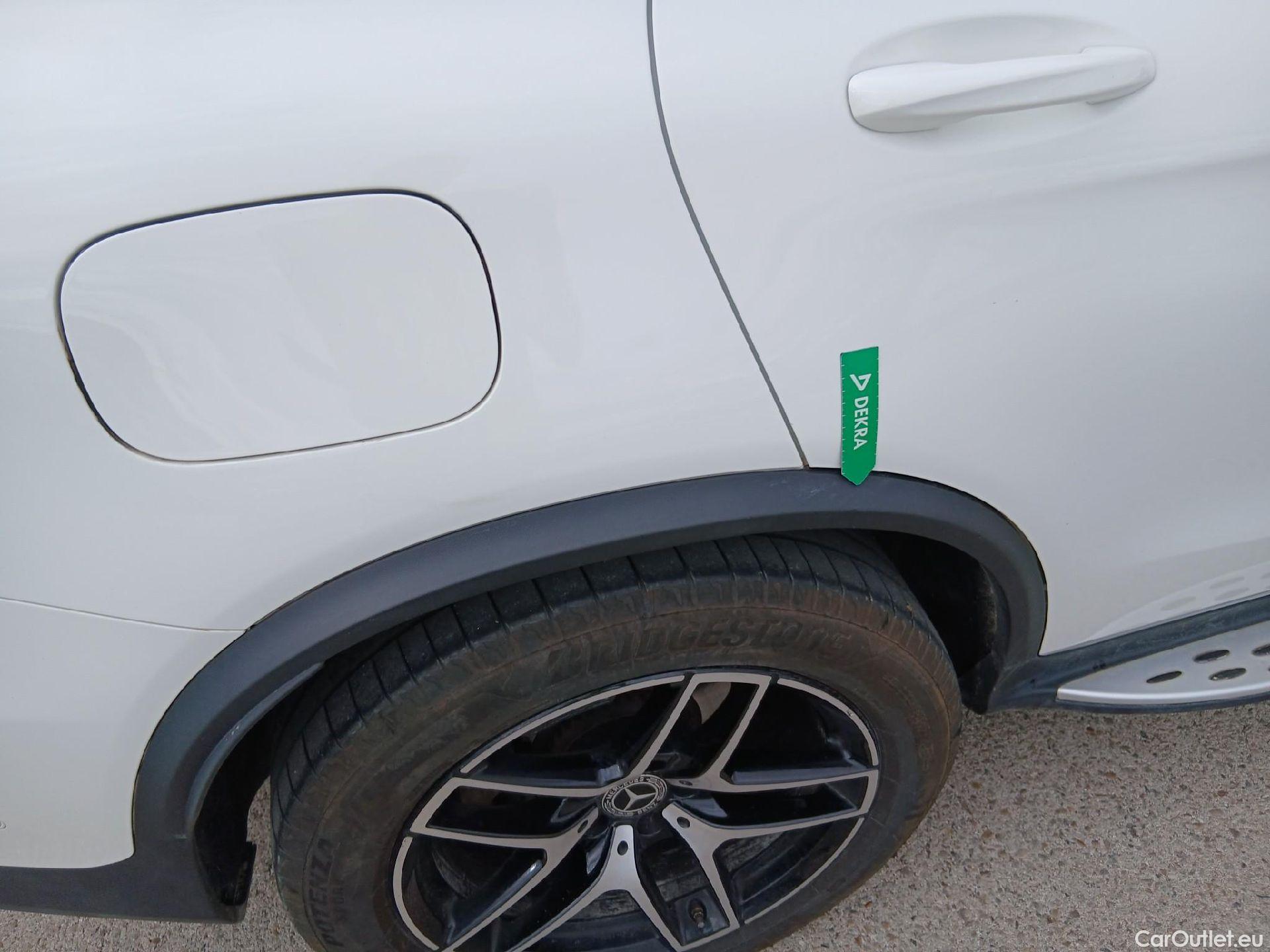  Mercedes  G-Klasee MERCEDES-BENZ GLC Coupé / 2016 / 5P / coupé GLC 220 d 4MATIC #32