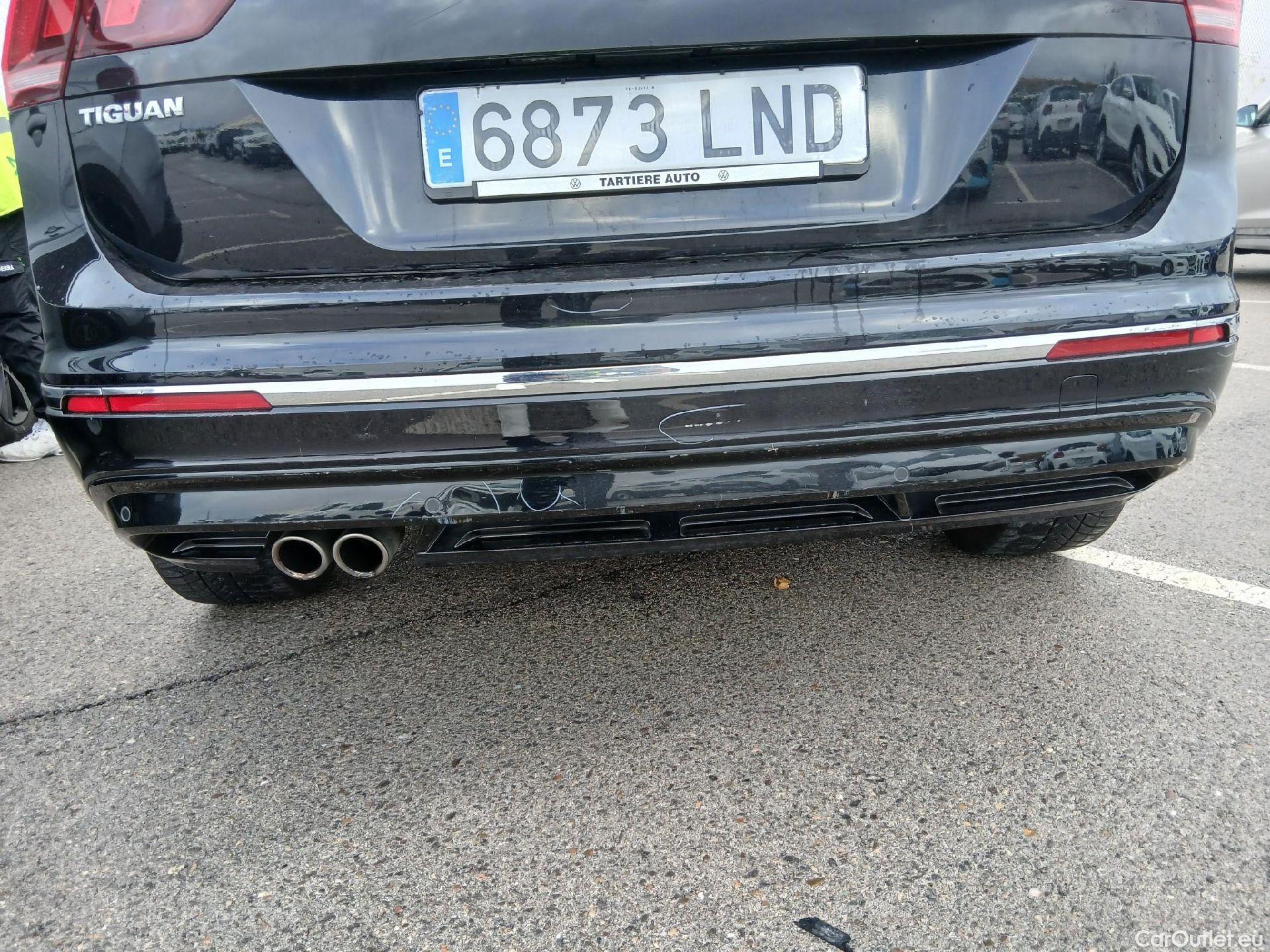  Volkswagen  Tiguan VOLKSWAGEN  / 2016 / 5P / todoterreno Advance 2.0 TDI 110kW (150CV) DSG #19