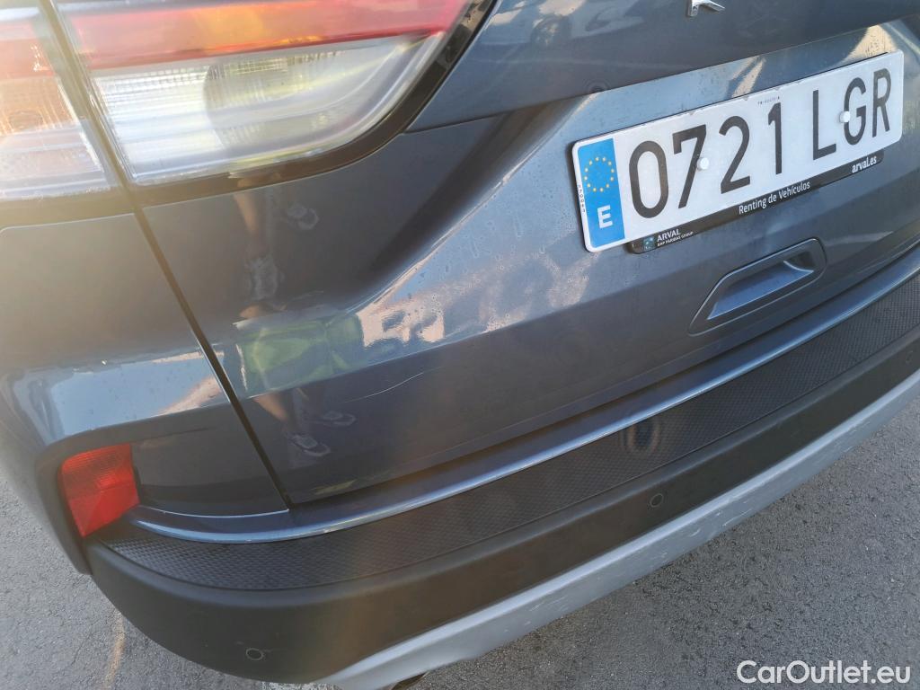  Ford  Kuga FORD  / 2019 / 5P / todoterreno Titanium 1.5 EcoBlue 88kW (120CV) #1