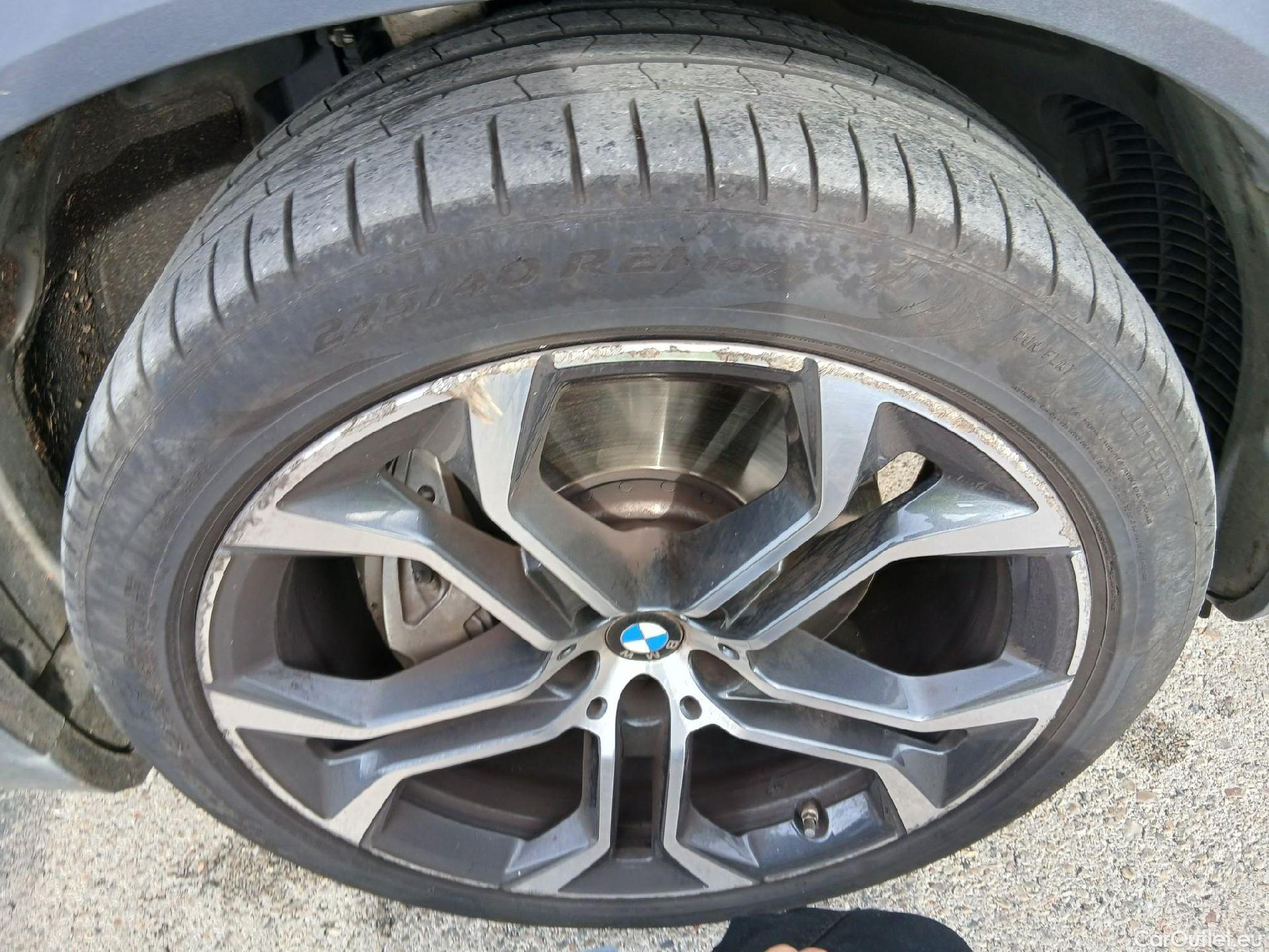  Bmw  X5 BMW  / 2018 / 5P / todoterreno xDrive45e (AC) #9