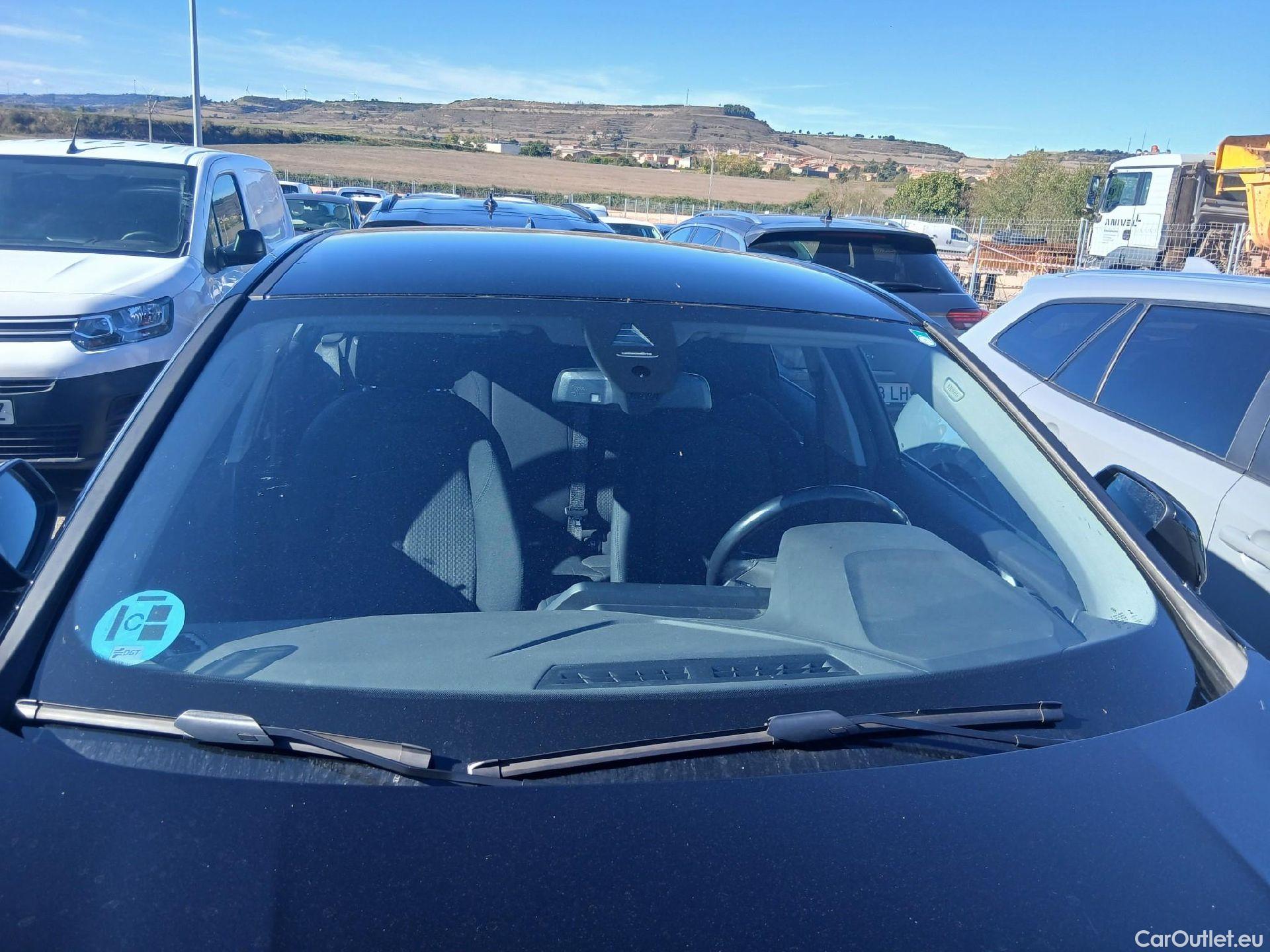  Bmw  Serie 1 BMW  / 2019 / 5P / berlina con portón 116d #5