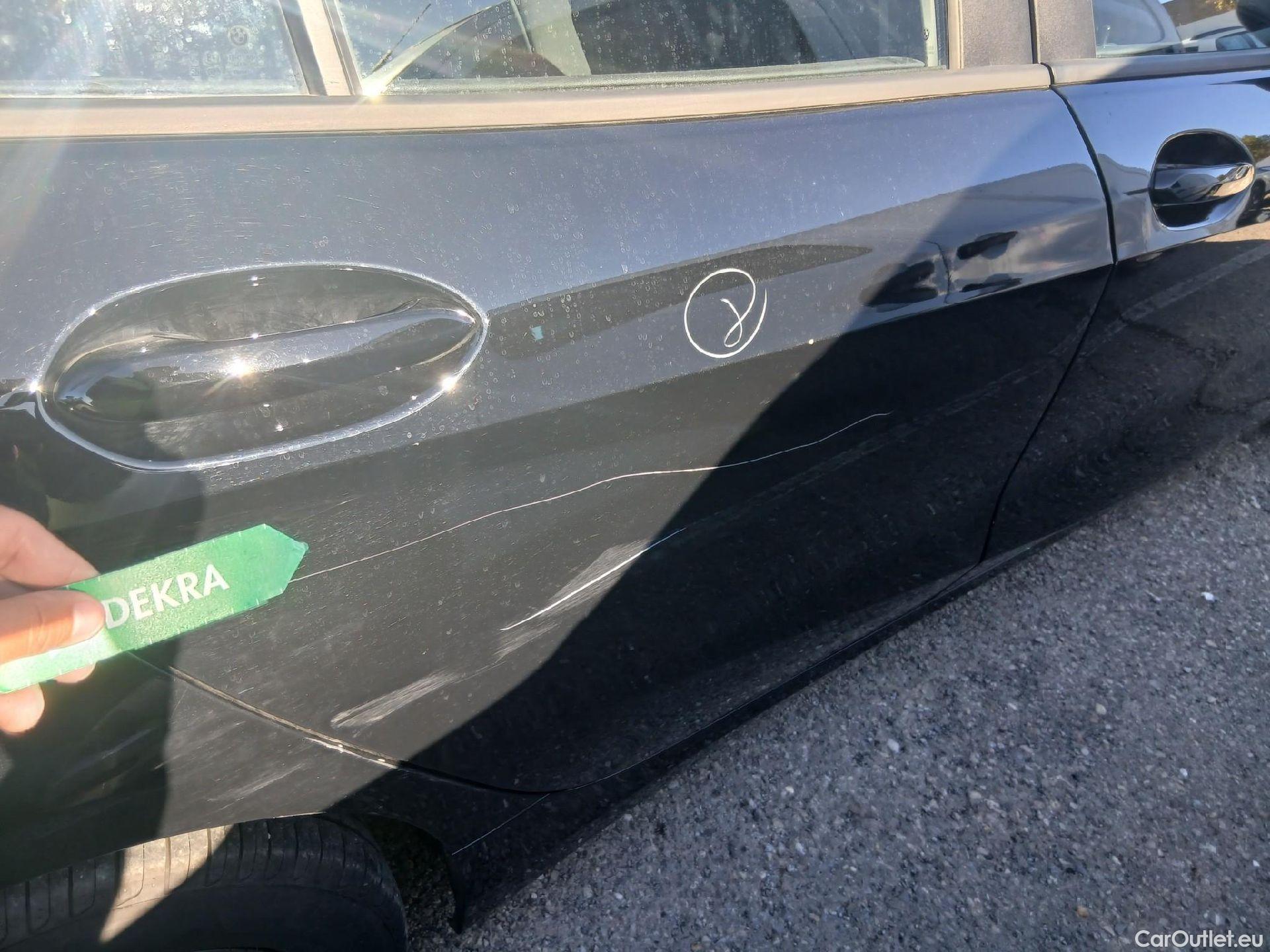  Bmw  Serie 1 BMW  / 2019 / 5P / berlina con portón 116d #18