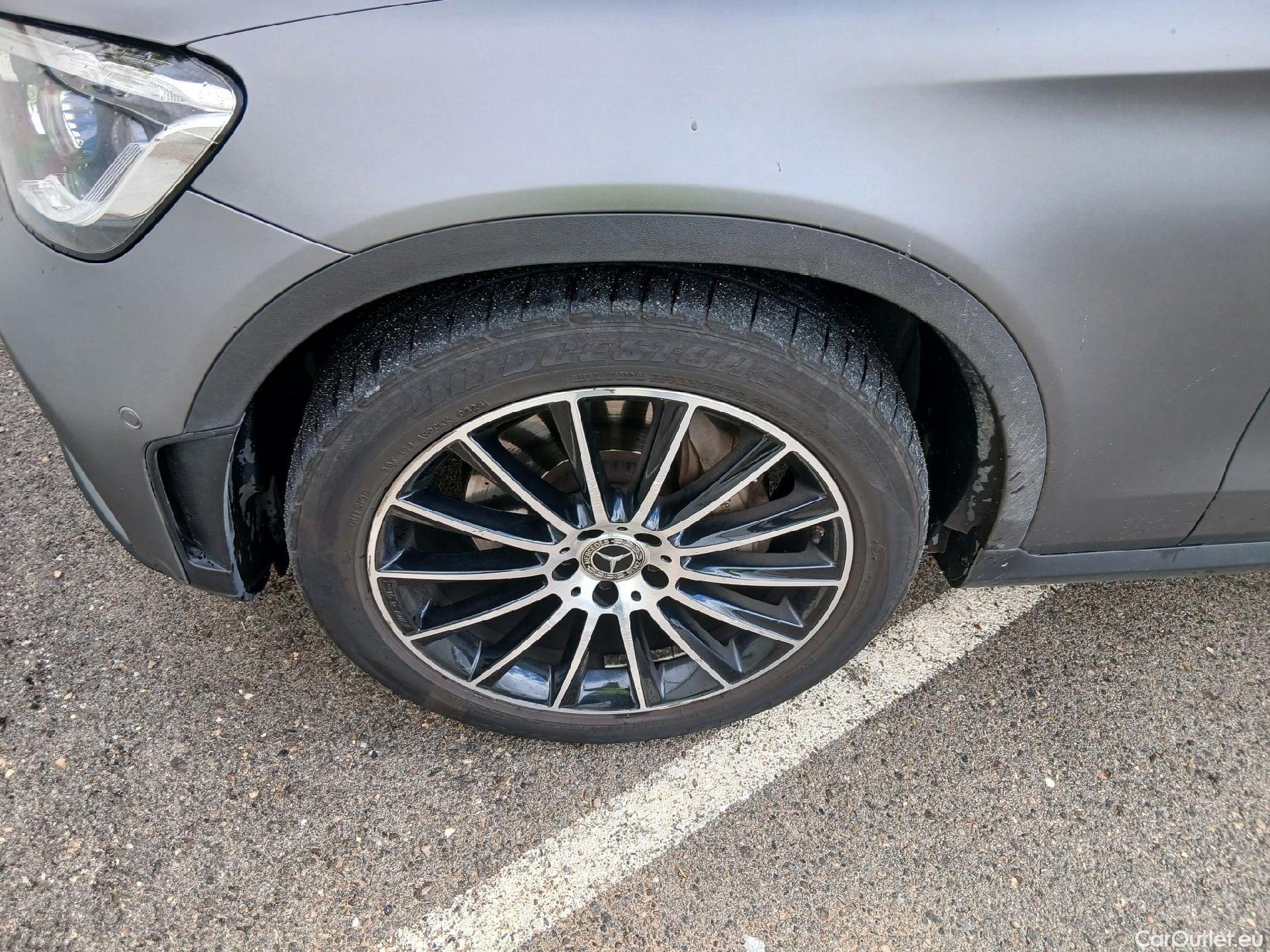  Mercedes  G-Klasee MERCEDES-BENZ Clase GLC / 2019 / 5P / todoterreno GLC 220 d 4MATIC #2